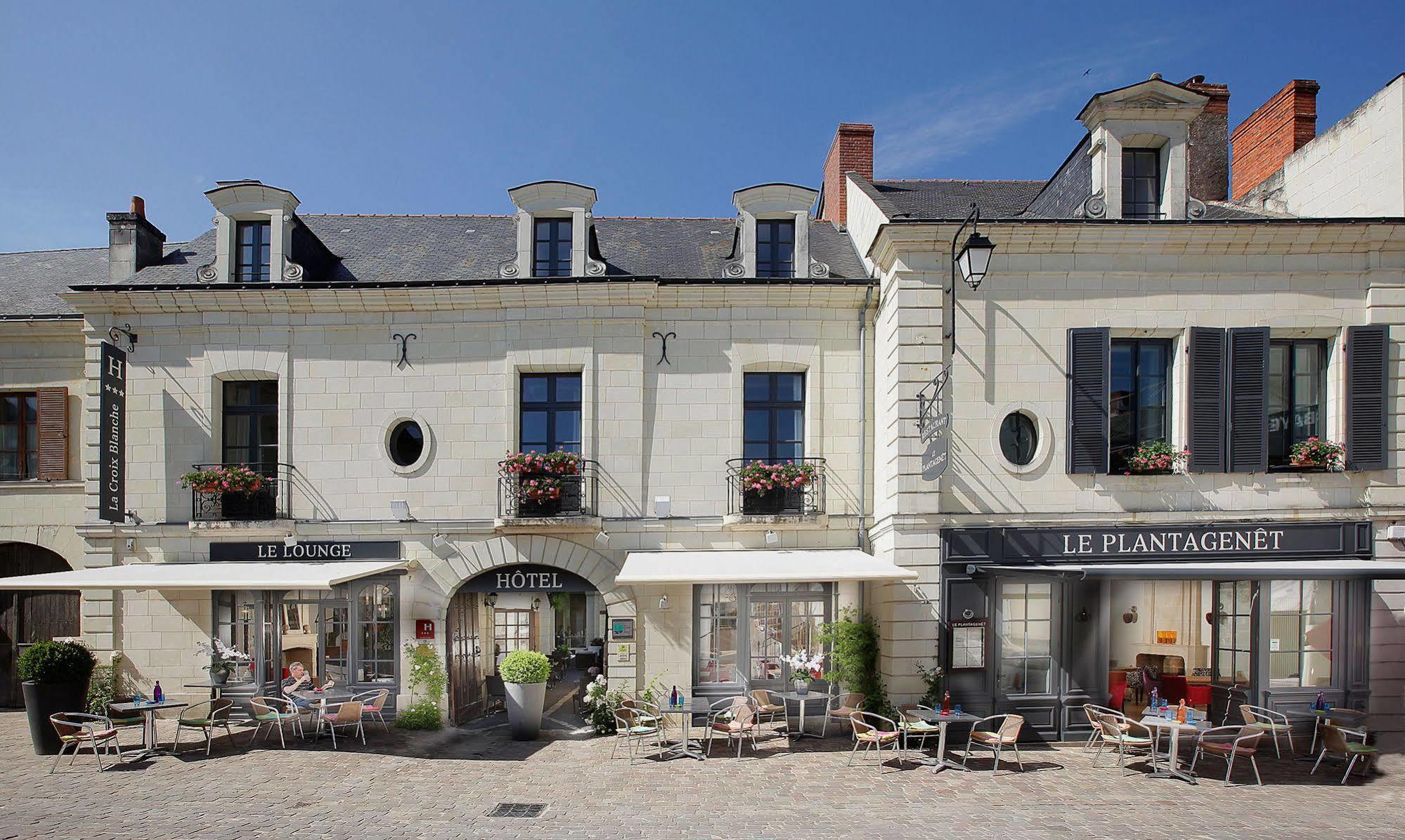 Logis Hotel La Croix Blanche Fontevraud Zewnętrze zdjęcie
